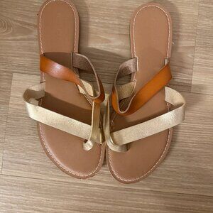 A New Day Strappy Metallic Sandals (Gold/Tan) – Size 9
